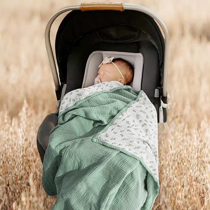 Lulu moon Muslin Quilt Blanket, Crib Blanket for Baby and Toddler,47x47 Inches(Lotusleaf Tree)