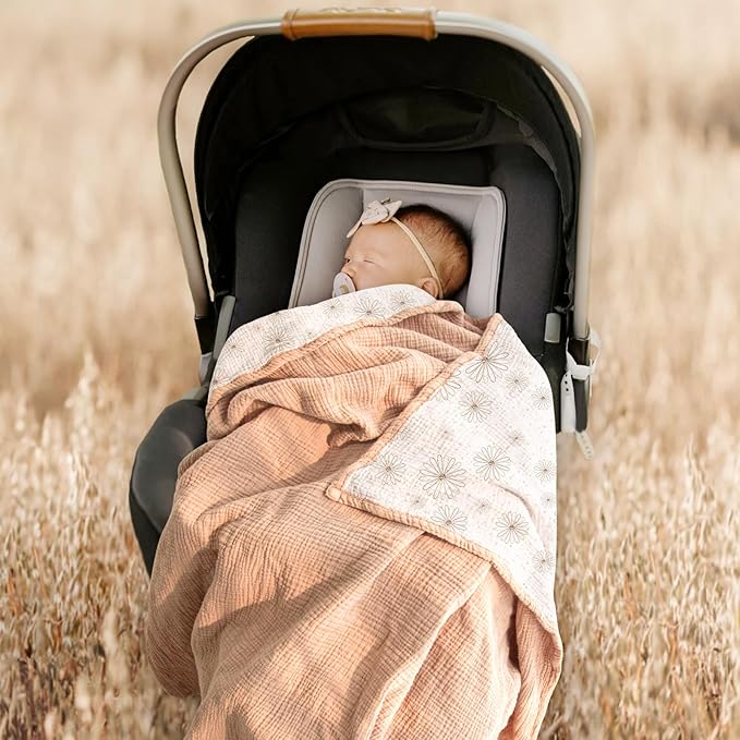 Lulu moon Muslin Quilt Blanket, Crib Blanket for Baby and Toddler,47x47 Inches(Pink Daisy)