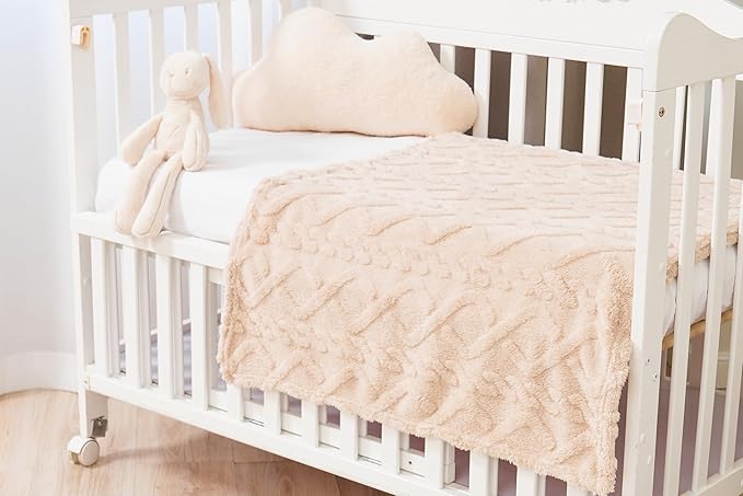Sherpa Baby Blanket for Girls Toddlers Fleece Fluffy Fuzzy Blanket for Baby,Soft Warm Cozy Fleece Blanket,Receiving Blanket for Infant Newborn (beige, 30 * 40, rhombus twist)