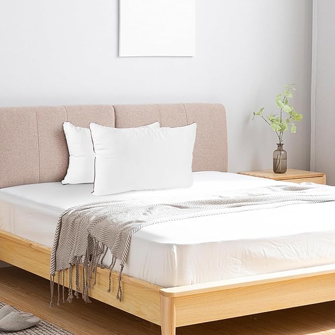 Luxury Comfort Bed Pillows - Hypoallergenic Polyester Microfiber Material - Premium Sleep Support for Side, Back, and Stomach Sleepers - Set of 2, Queen Size 18 x 28 inches, 45 cm x 70 cm