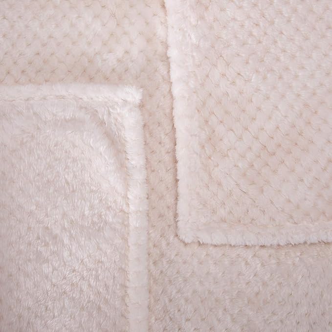 Fuzzy Throw Blanket, Plush Fleece Blankets for Adults, Toddler, Boys and Girls, Warm Soft Blankets and Throws for Bed, Couch, Sofa, Travel and Outdoor, Camping (Twin(60"x80"), XL1-Cream)