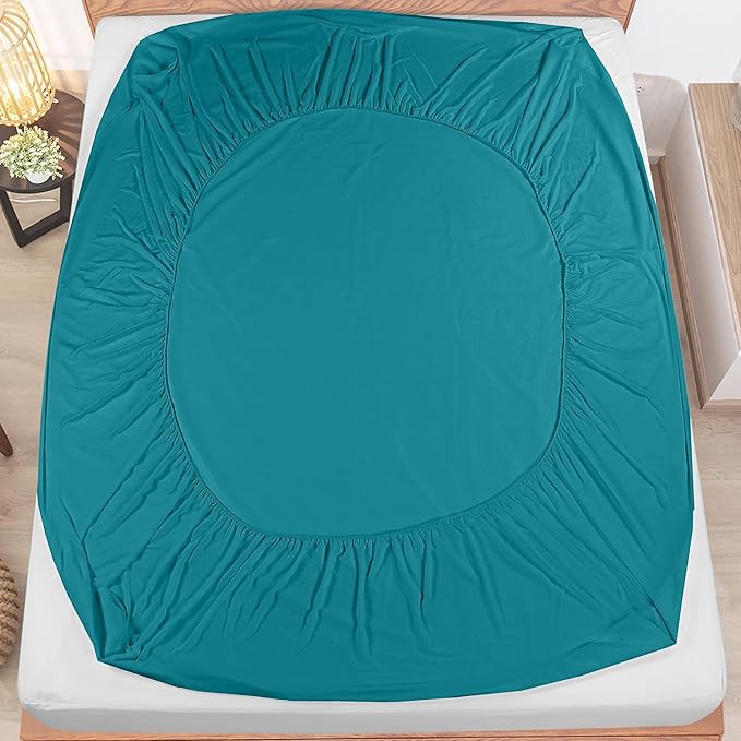 Utopia Bedding Waterproof Mattress Protector Twin Size, Premium Terry Mattress Cover 200 GSM, Breathable, Fitted Style with Stretchable Pockets (Denim)