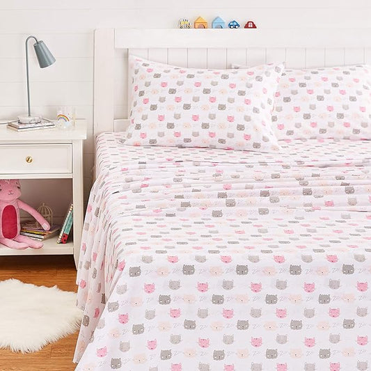 Amazon Basics Kid's Soft Easy-Wash Lightweight Microfiber 3-Piece Sheet Set, Toddler, Pink Kitties