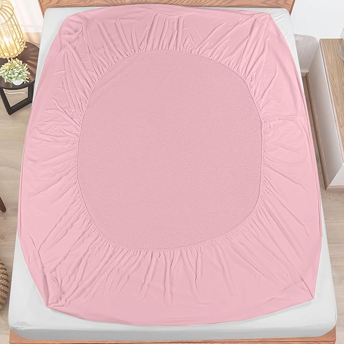 Utopia Bedding Waterproof Mattress Protector Twin Size, Premium Terry Mattress Cover 200 GSM, Breathable, Fitted Style with Stretchable Pockets (Pink)