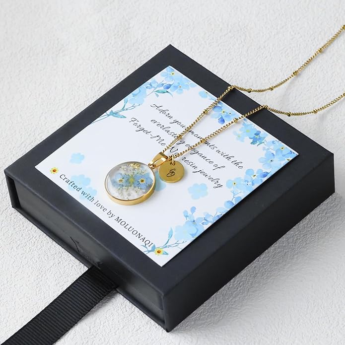 Handmade Pressed Forget-Me-Not Flower Initial Necklace - Real Flower Resin Pendant - Personalized Floral Jewelry Gift for Women - Elegant Botanical Keepsake
