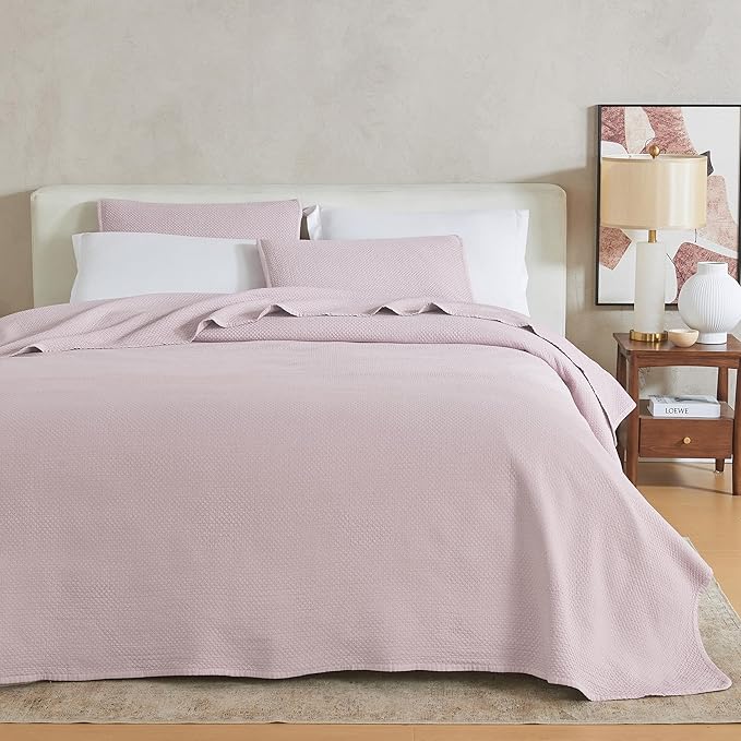 Queen Size Pink Quilt Set. Stonewashed, Ultra-Soft, Lightweight Box Stitch Bedding Sets for Boys & Girls. College Dorm Essentials, 3 Piece Set, 1 Quilt 2 Pillow Shams (Full / Queen, Rose Pink)