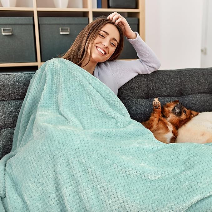 Travel Pillow and Blanket Set Neck Pillows Soft Blankets with Sleep Mask Travel Essentials for Airplane Car Memory Foam Blue Green