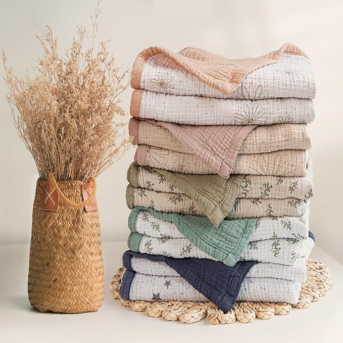 Lulu moon Muslin Quilt Blanket, Crib Blanket for Baby and Toddler,47x47 Inches(Lotusleaf Tree)