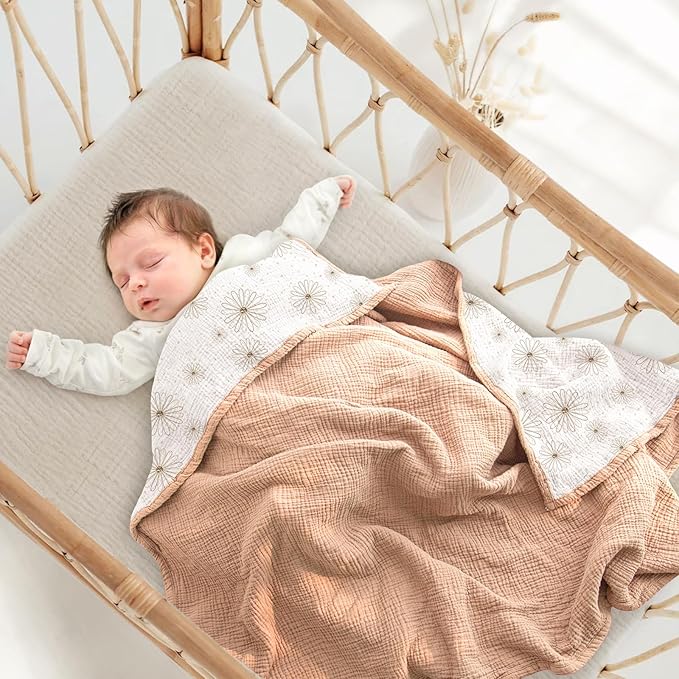 Lulu moon Muslin Quilt Blanket, Crib Blanket for Baby and Toddler,47x47 Inches(Pink Daisy)