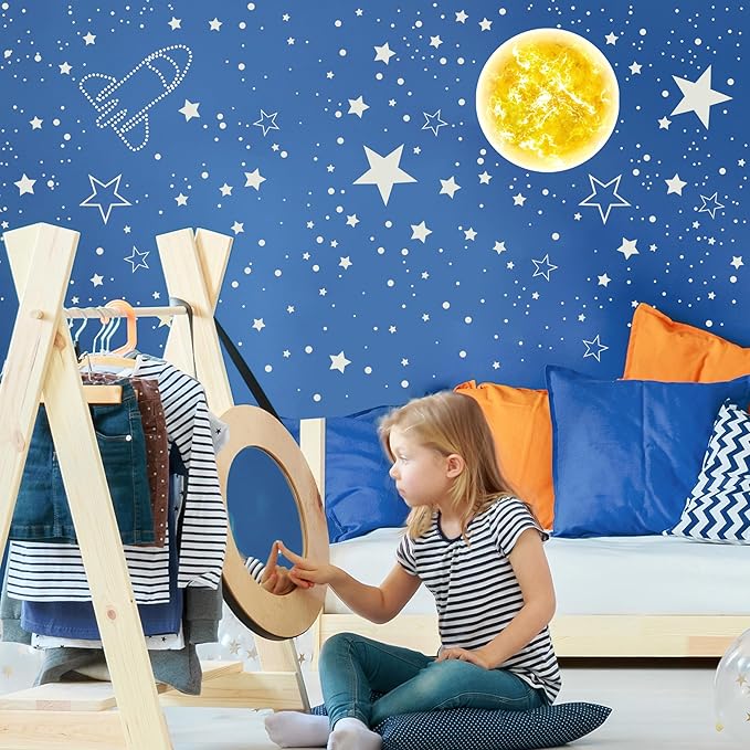 965 PCS Glow in The Dark Stars and Sun for Ceiling, Luminous Stars and Planet Wall Decals, Kids Room Decor, Glowing Galaxy Wall Stickers for Nursery Decorations (Green)